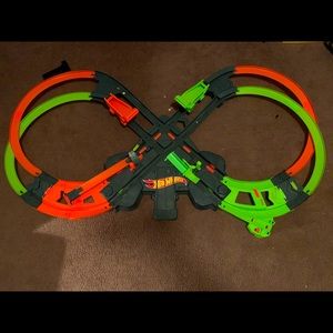 Hot Wheels Track